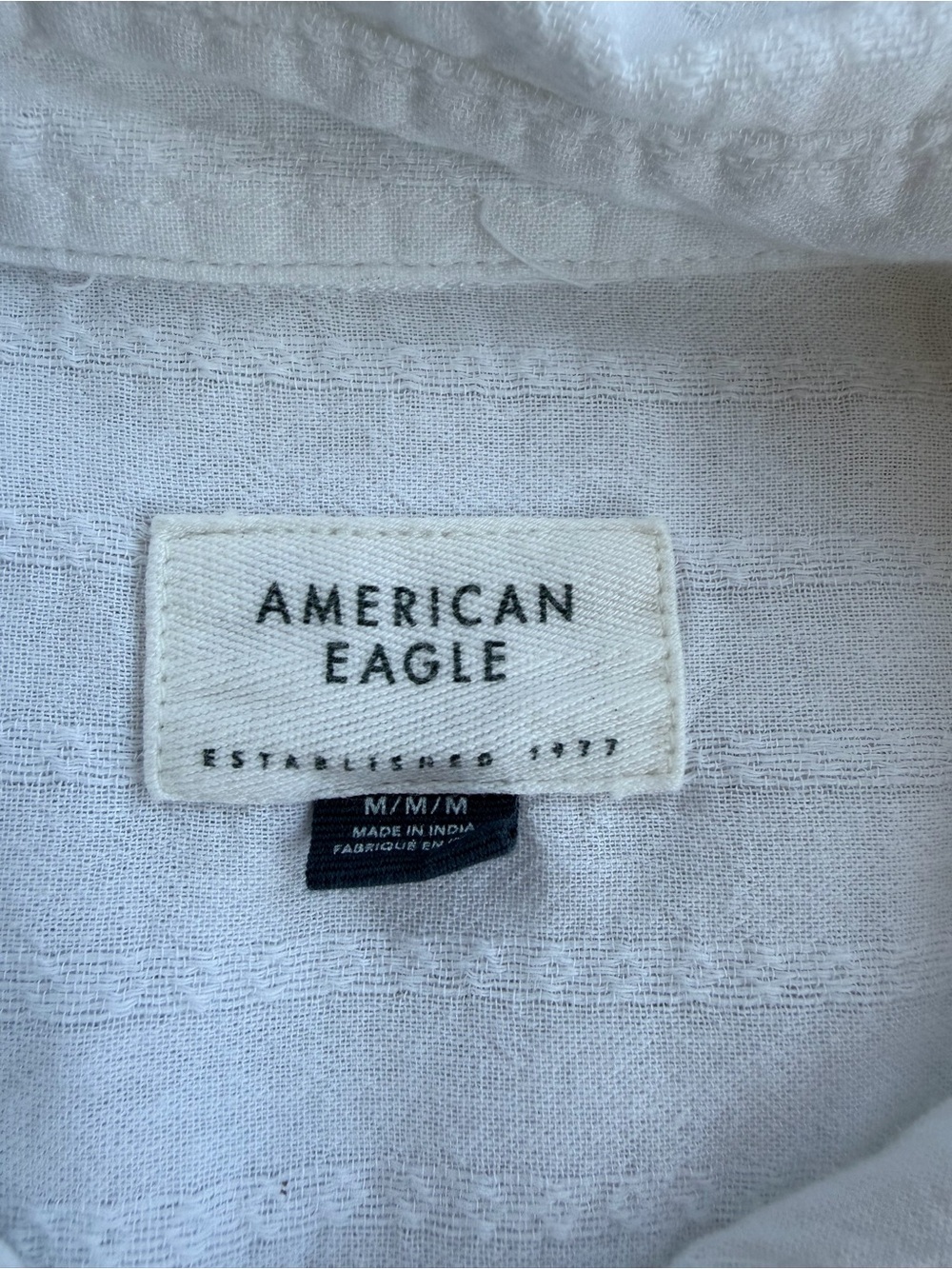 American Eagle Womens Lightweight Button Up - Picture 2 of 4